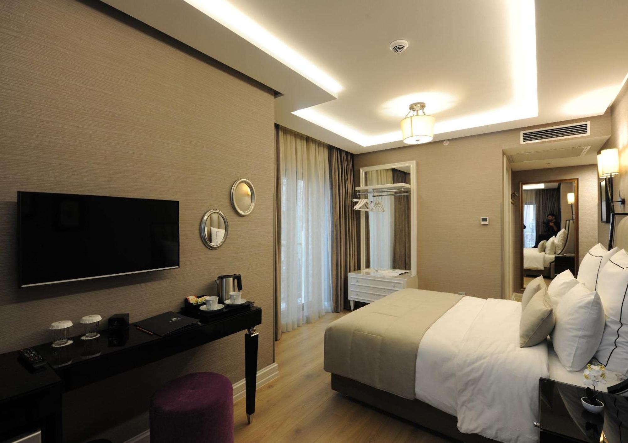 Deluxe Double or Twin Room,1746978127:JPEG